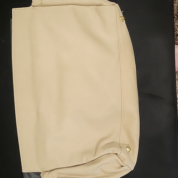 Miche Cream Shell - Picture 2 of 2